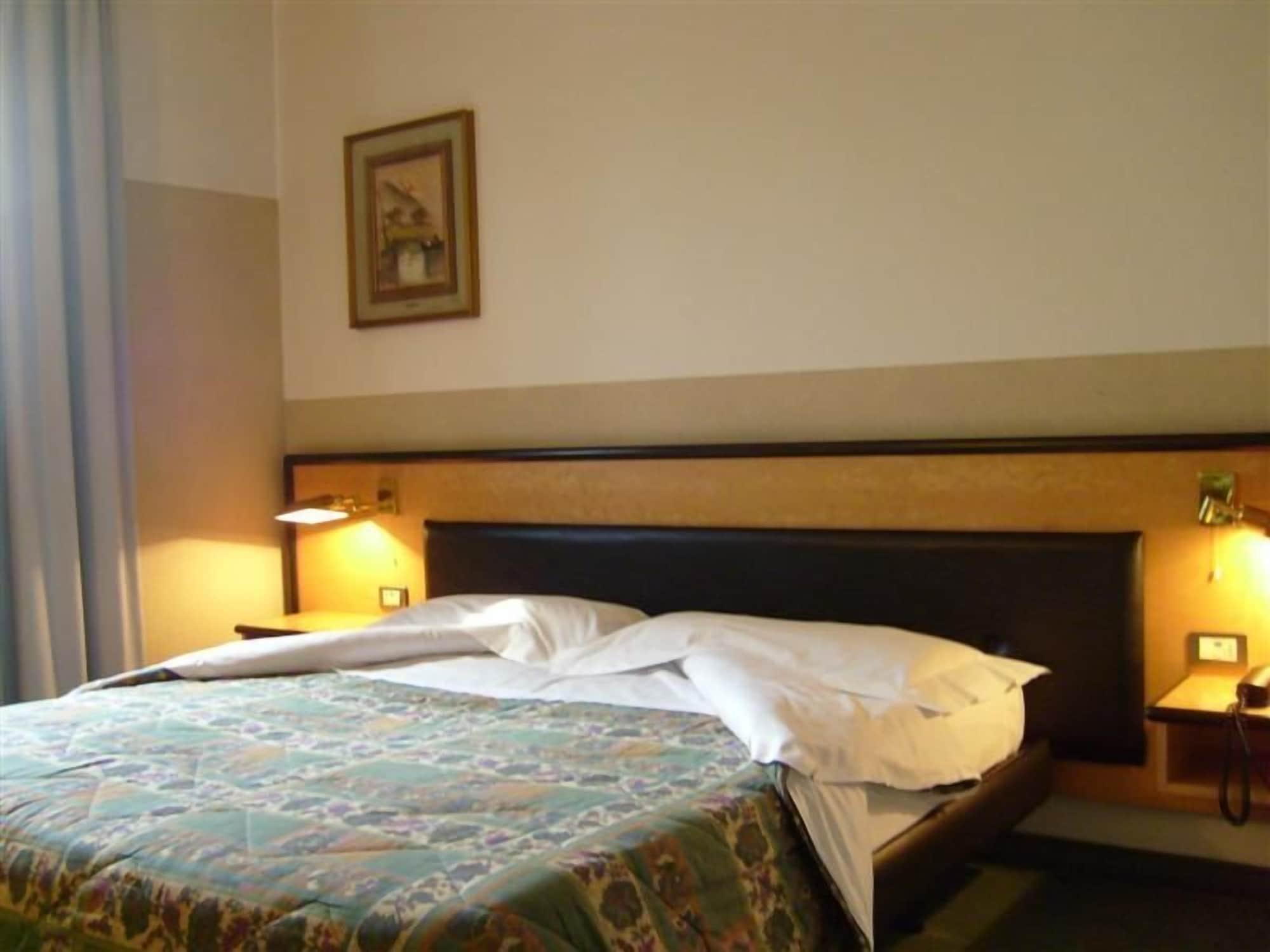 Hotel Art & 3*